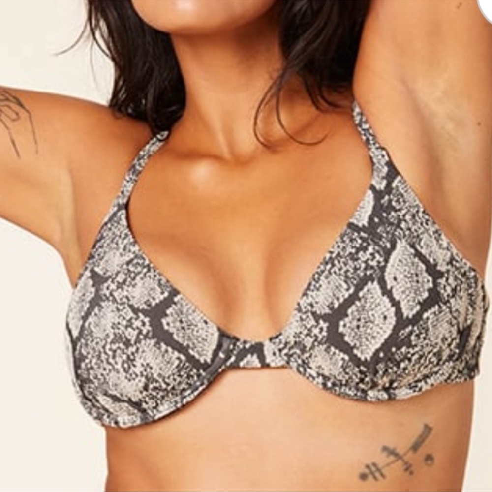 Andie Swim The Sicily Top Bikini Top Snakeskin Print Swimwear Size Medium